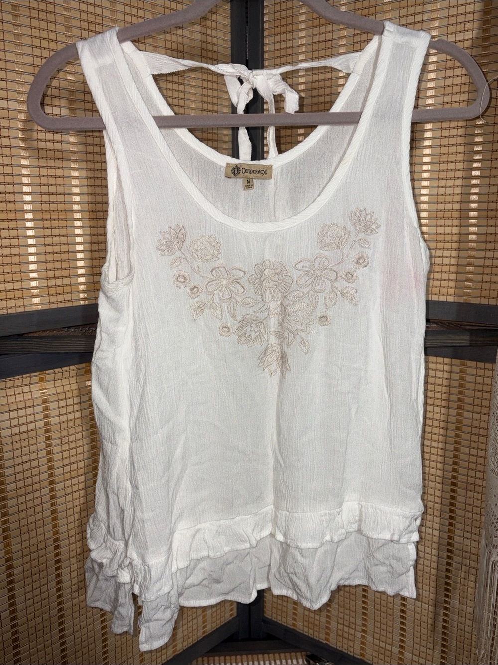 Democracy White Embroidered Sleeveless Ruffle Hem Gauze Top